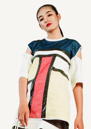 Połyskująca bluzka